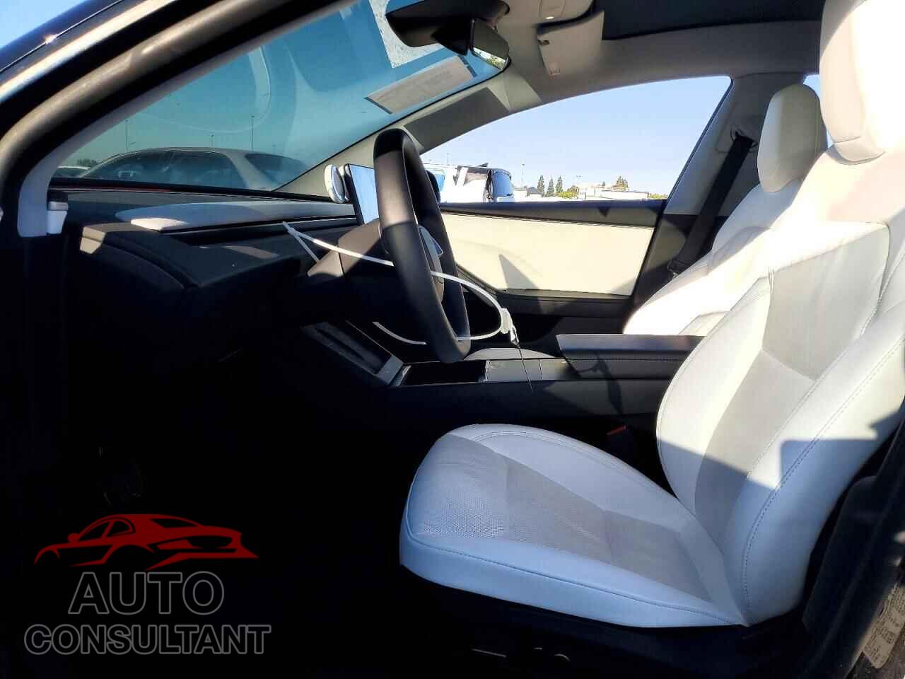 TESLA MODEL 3 2024 - 5YJ3E1EA9RF847555
