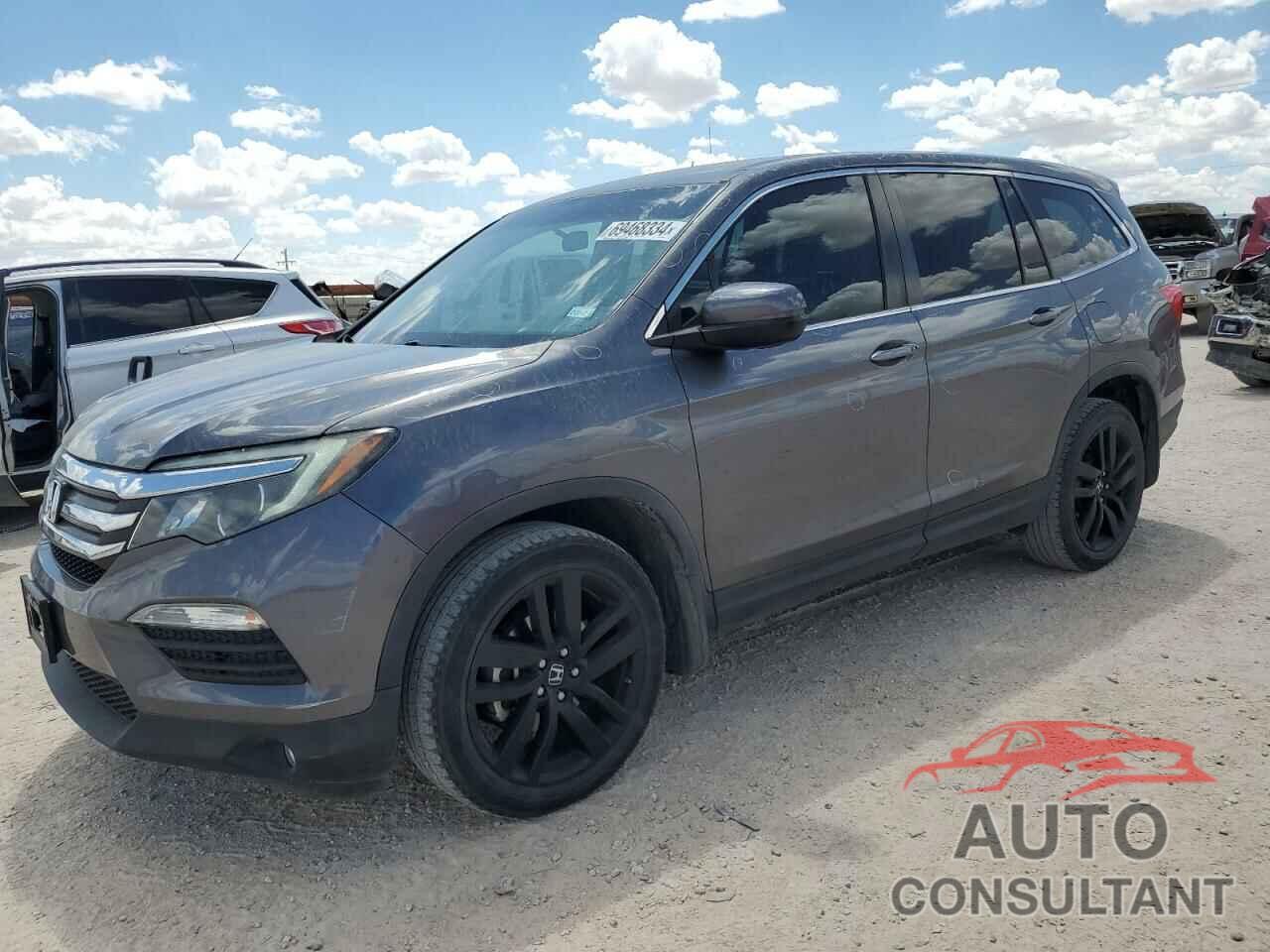 HONDA PILOT 2017 - 5FNYF5H38HB015307