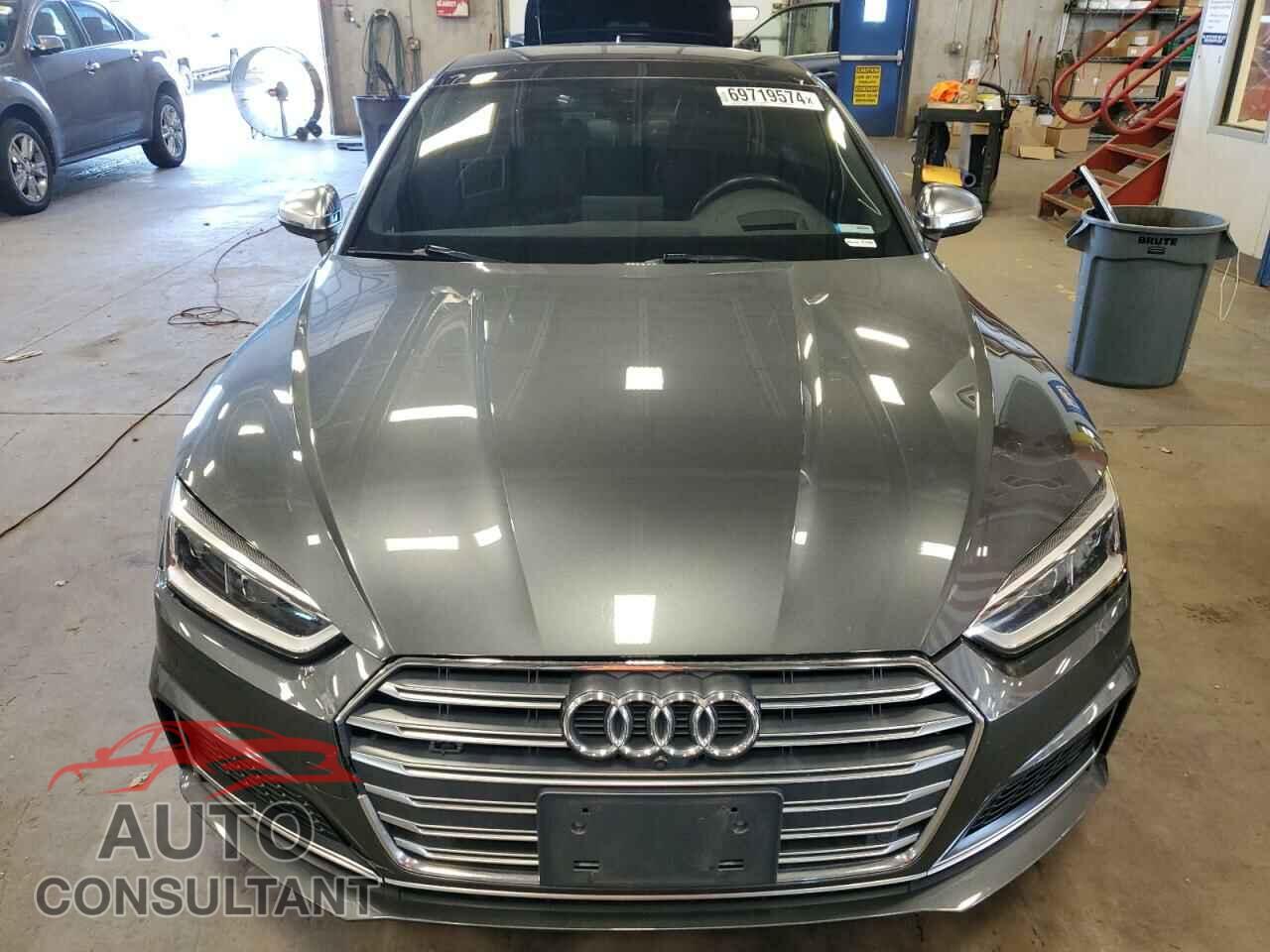 AUDI S5/RS5 2018 - WAUC4CF53JA129087