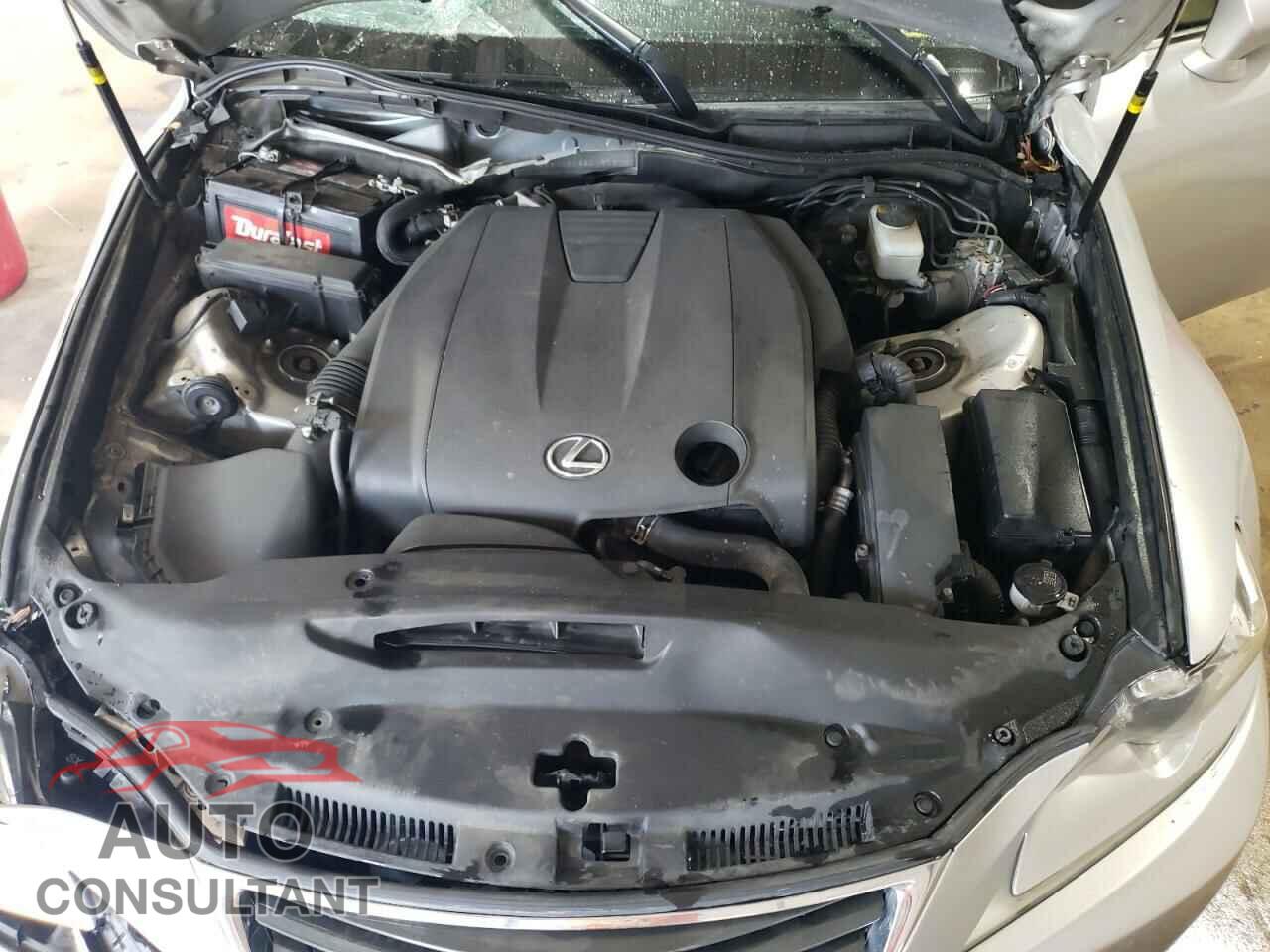 LEXUS IS 2014 - JTHCF1D21E5013037