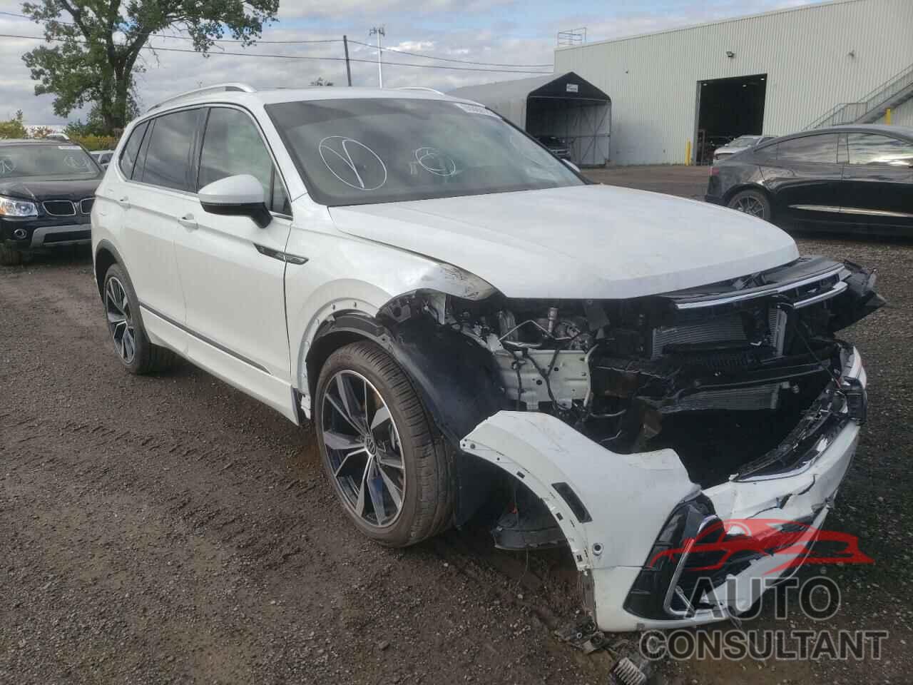 VOLKSWAGEN TIGUAN 2022 - 3VV4B7AX2NM105953