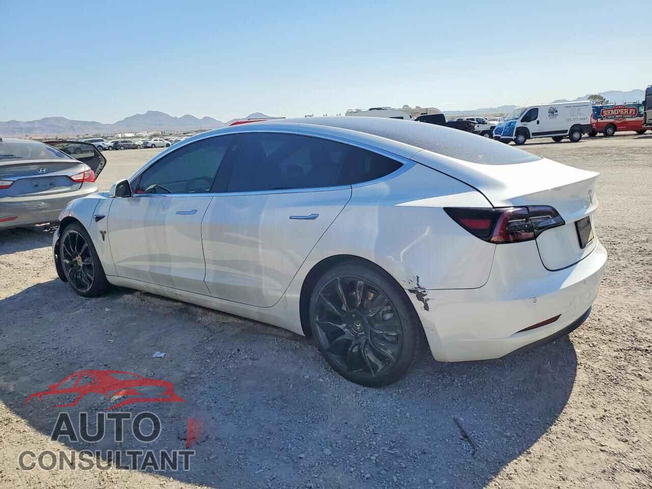 TESLA MODEL 3 2020 - 5YJ3E1EAXLF807623