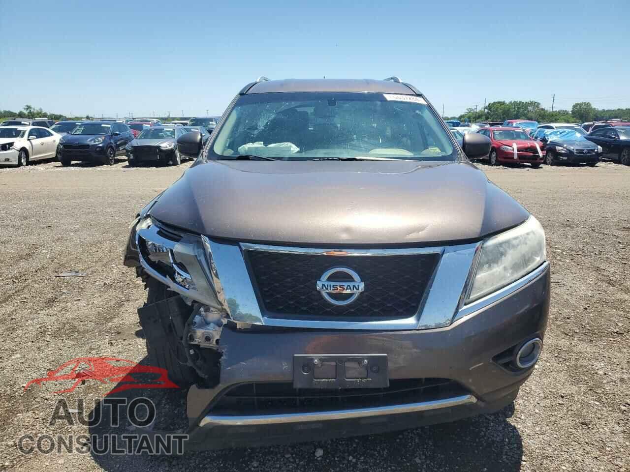 NISSAN PATHFINDER 2016 - 5N1AR2MM7GC645364