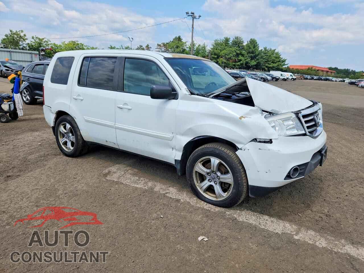 HONDA PILOT 2015 - 5FNYF4H53FB061202