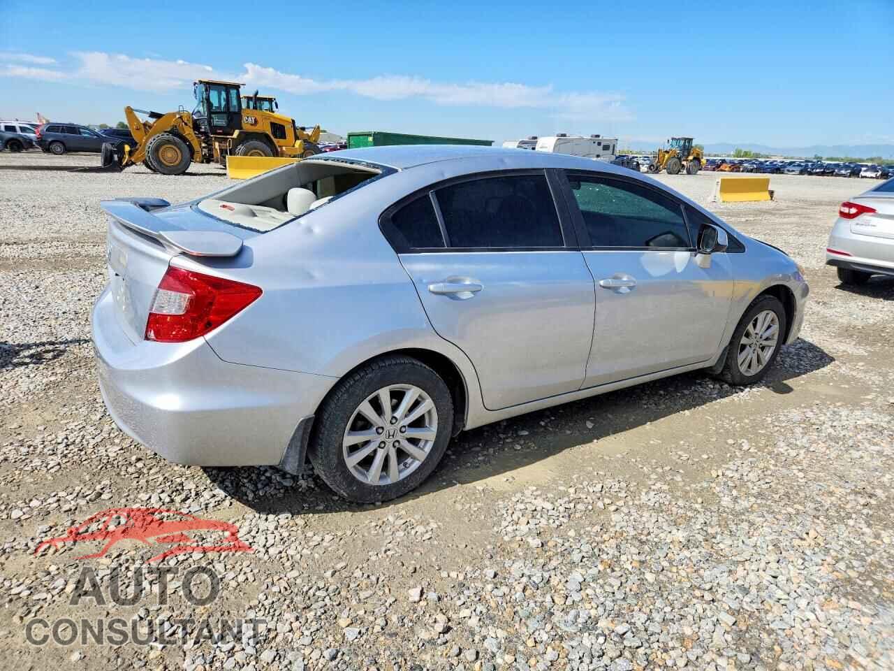 HONDA CIVIC 2012 - 2HGFB2F86CH328456