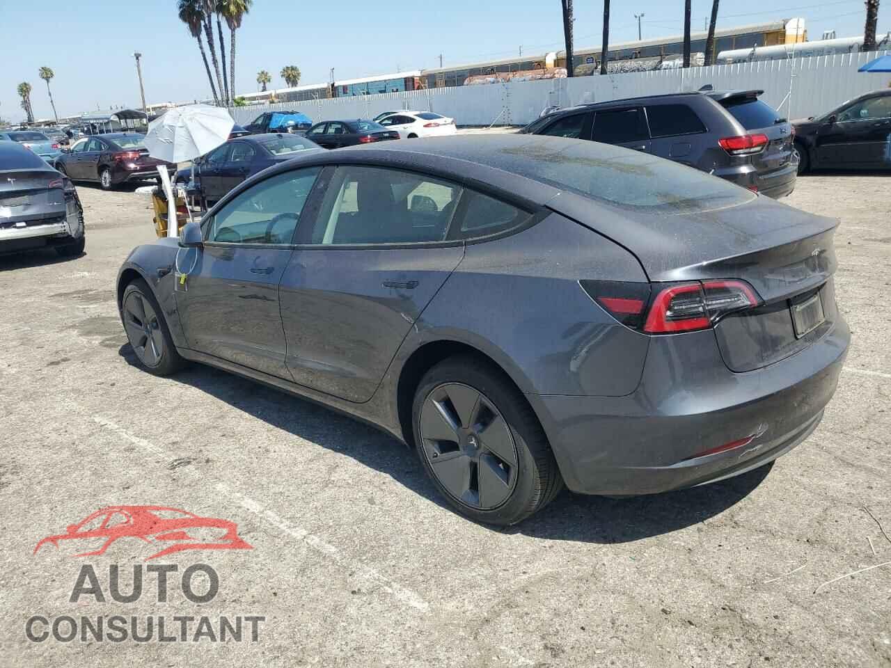 TESLA MODEL 3 2023 - 5YJ3E1EA7PF460189