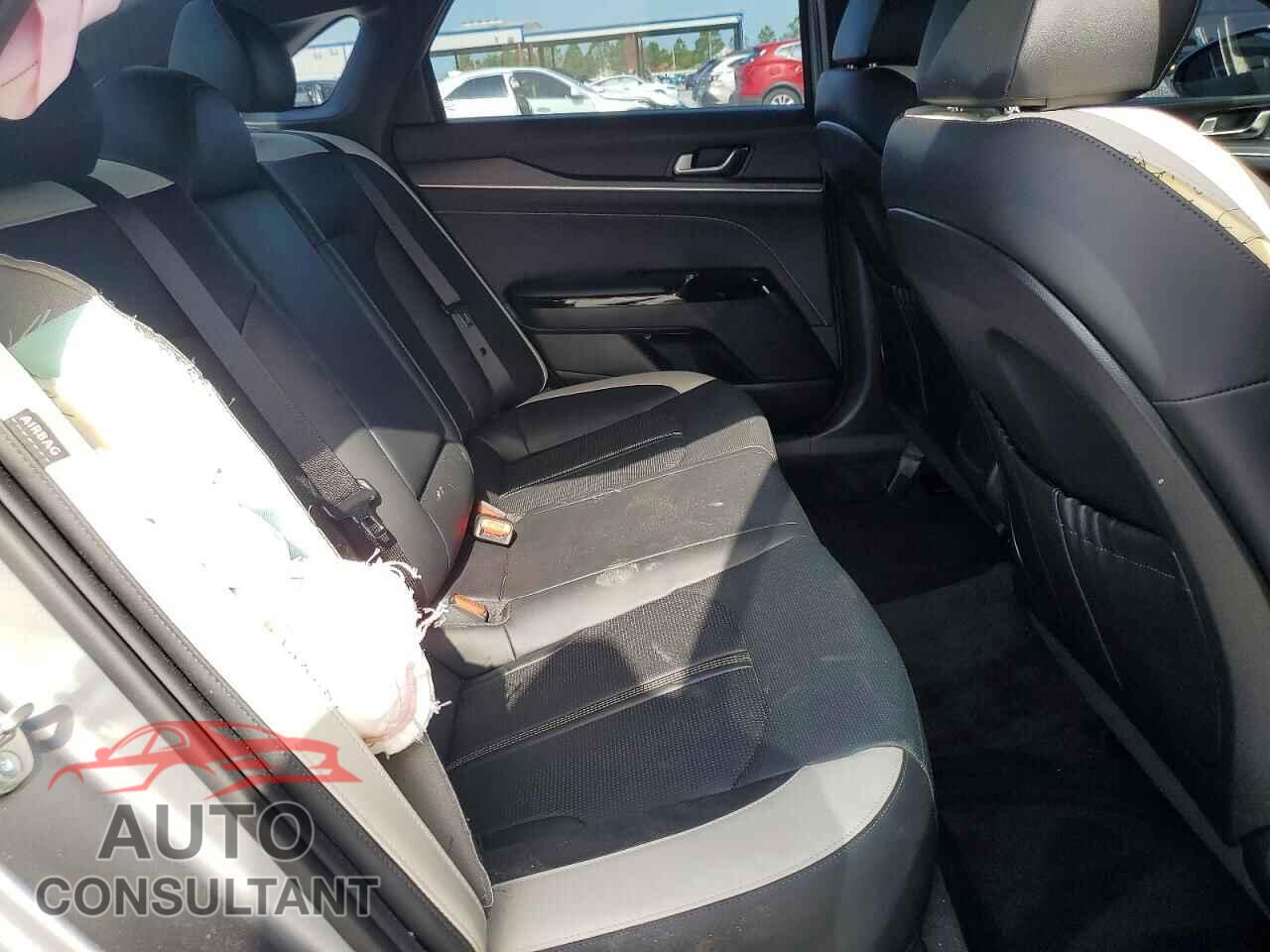 KIA K5 2025 - KNAG64J71S5364852