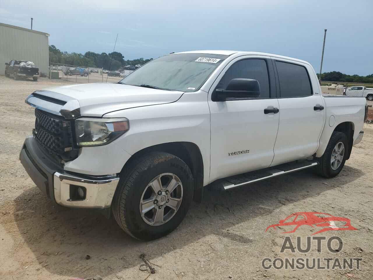 TOYOTA TUNDRA 2018 - 5TFEM5F14JX126118