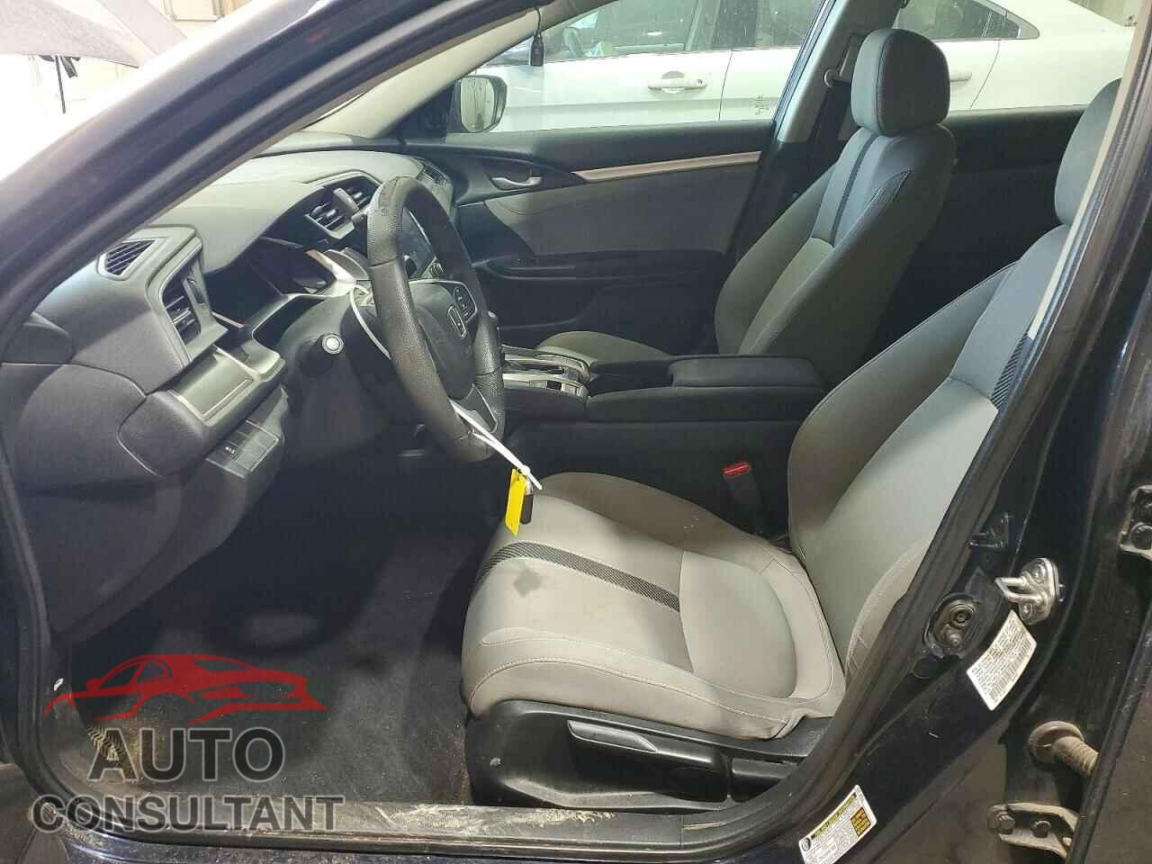 HONDA CIVIC 2017 - 19XFC2F77HE078814