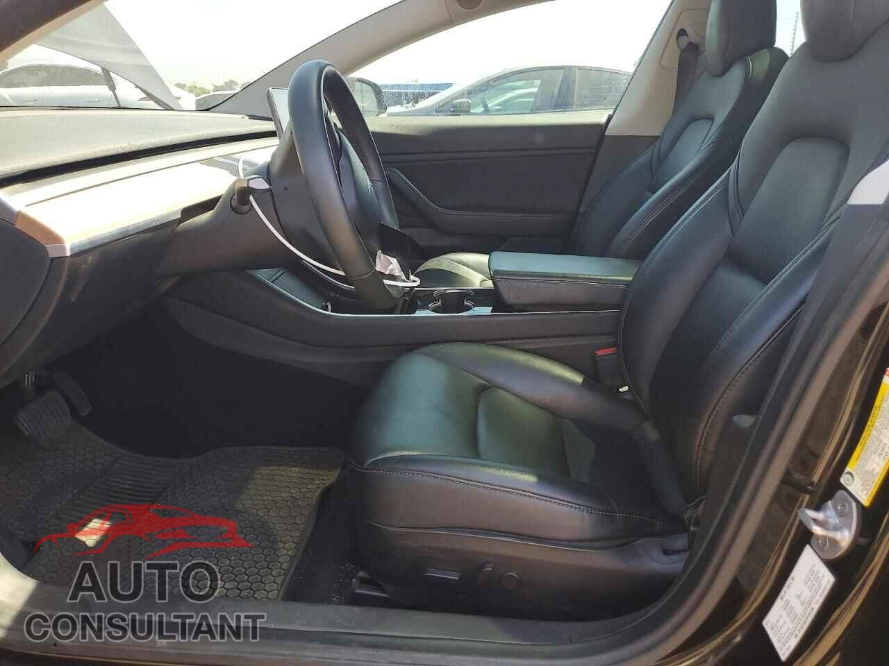 TESLA MODEL 3 2019 - 5YJ3E1EA7KF297245