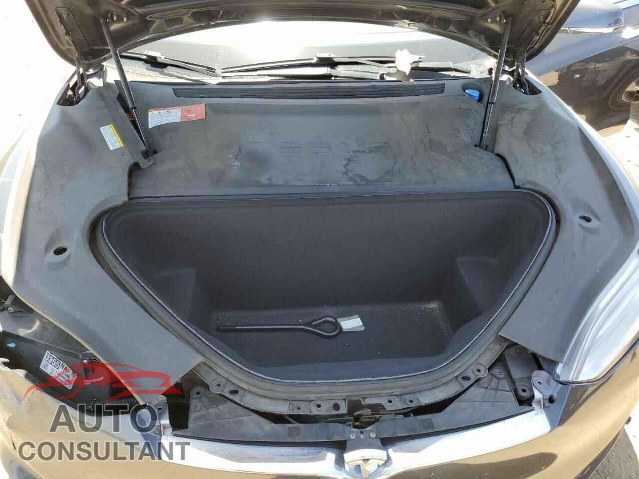 TESLA MODEL S 2016 - 5YJSA1E24GF139453