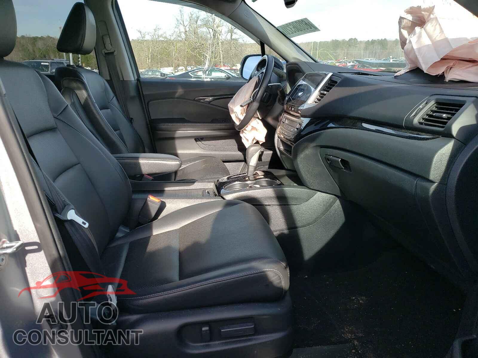 HONDA RIDGELINE 2017 - 5FPYK3F75HB015018