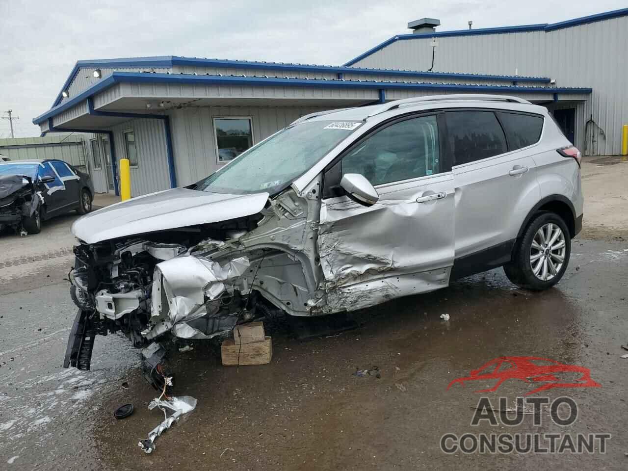 FORD ESCAPE 2017 - 1FMCU0JD3HUC58631