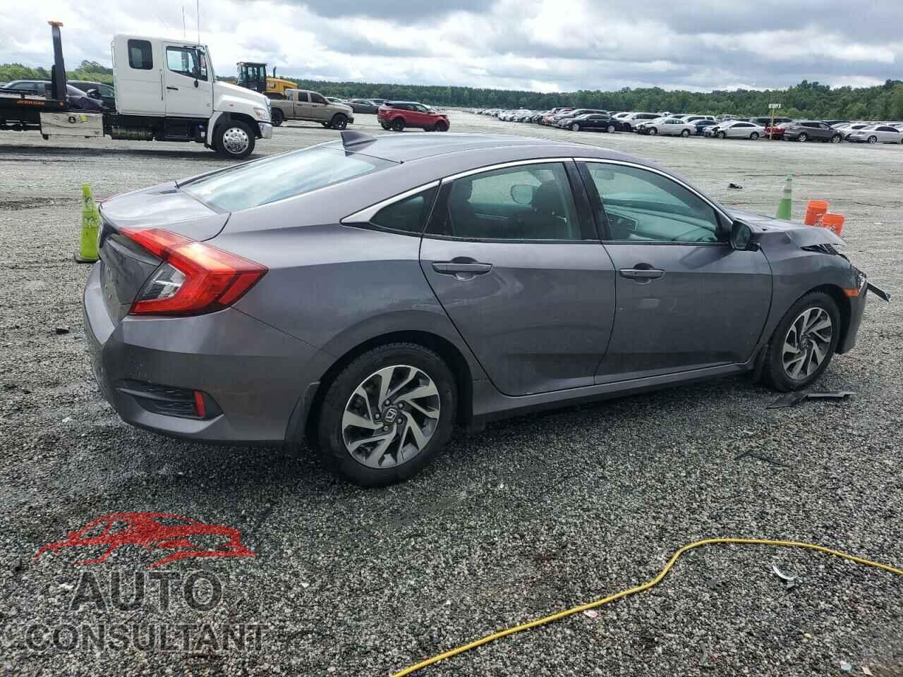 HONDA CIVIC 2018 - 19XFC2F71JE008876