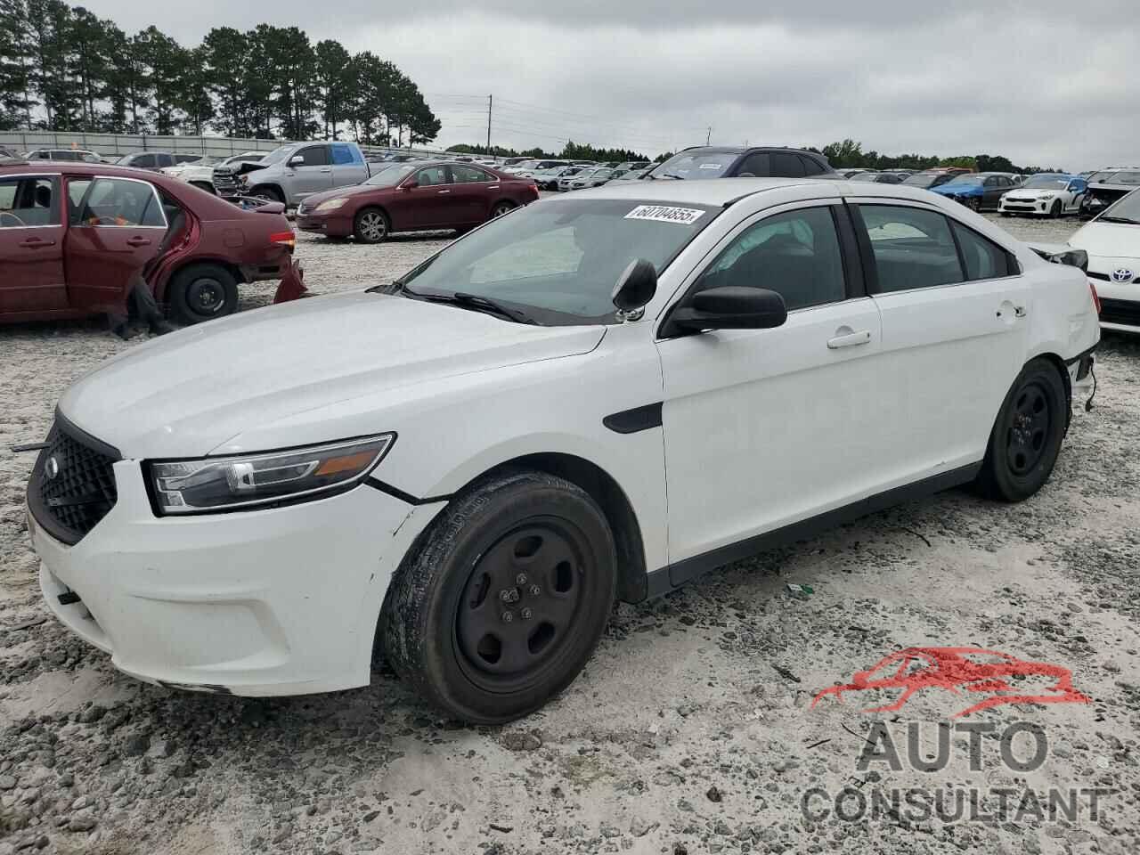 FORD TAURUS 2016 - 1FAHP2MT2GG154666