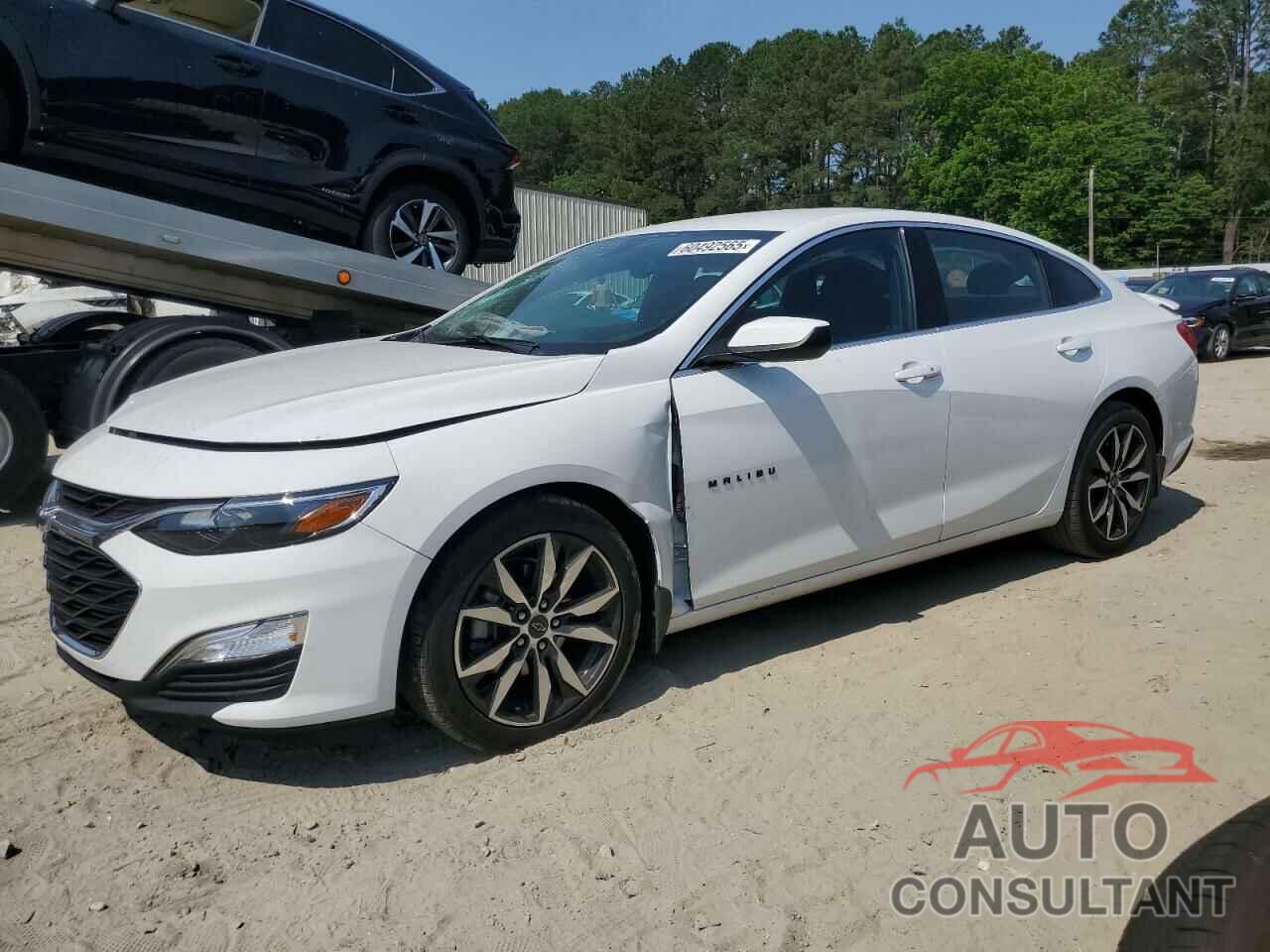 CHEVROLET MALIBU 2022 - 1G1ZG5ST3NF200715