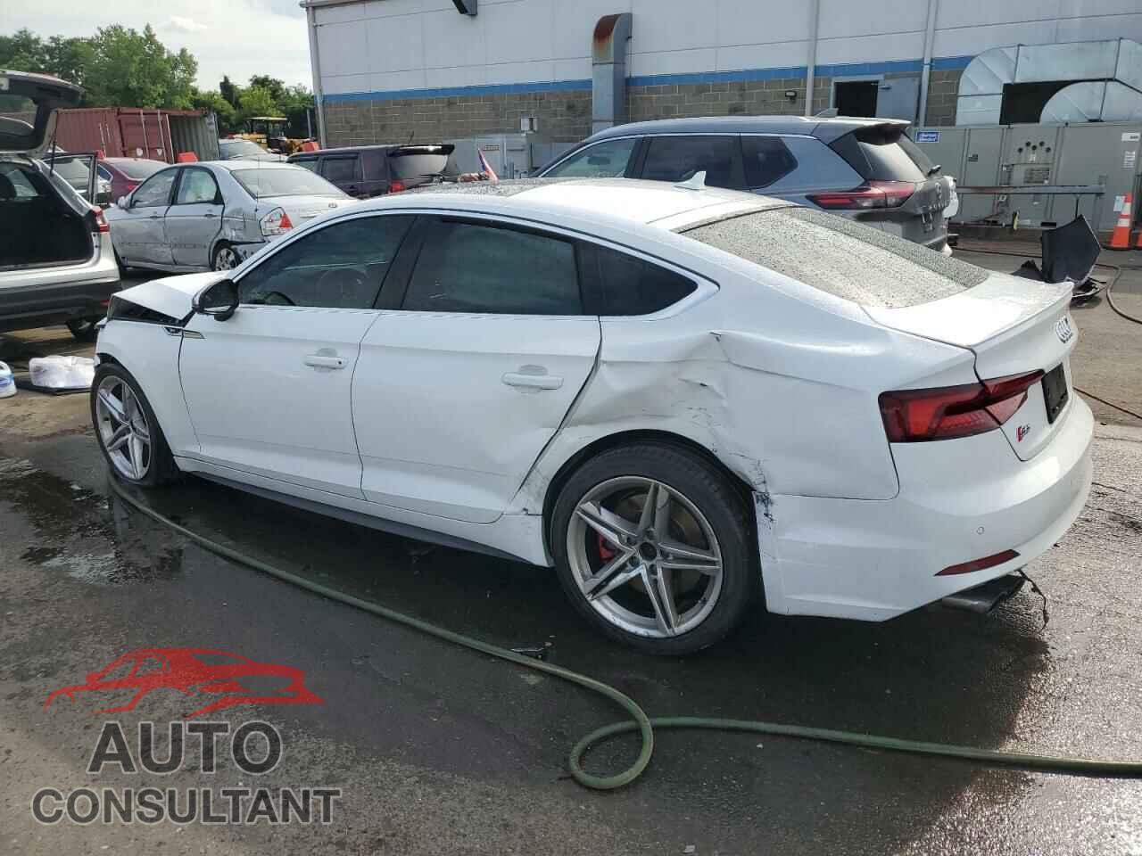 AUDI S5/RS5 2018 - WAUC4CF58JA080808