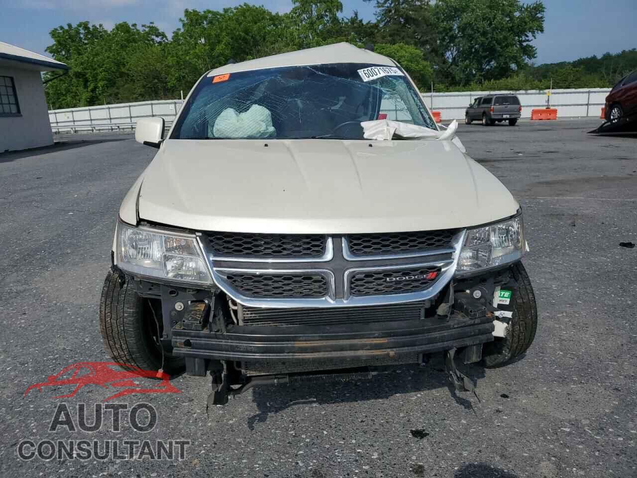 DODGE JOURNEY 2013 - 3C4PDCDG8DT697213