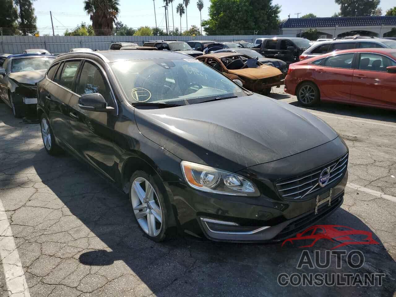 VOLVO V60 2015 - YV140MEK7F1259150