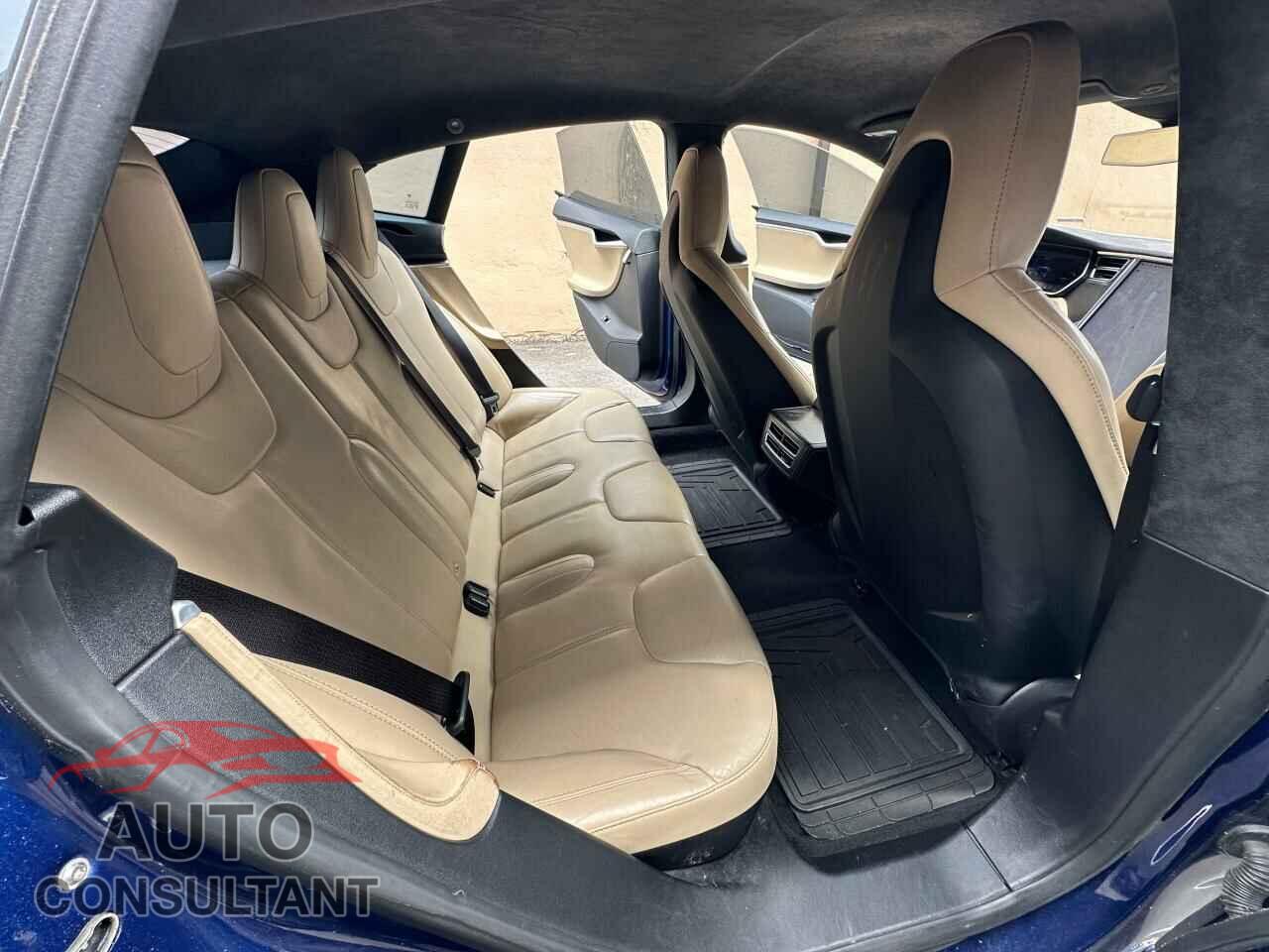 TESLA MODEL S 2015 - 5YJSA1H27FF091683