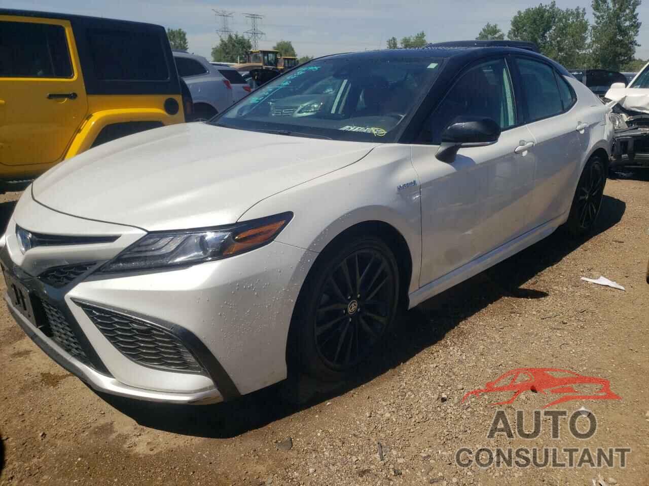 TOYOTA CAMRY 2021 - 4T1K31AK0MU021995