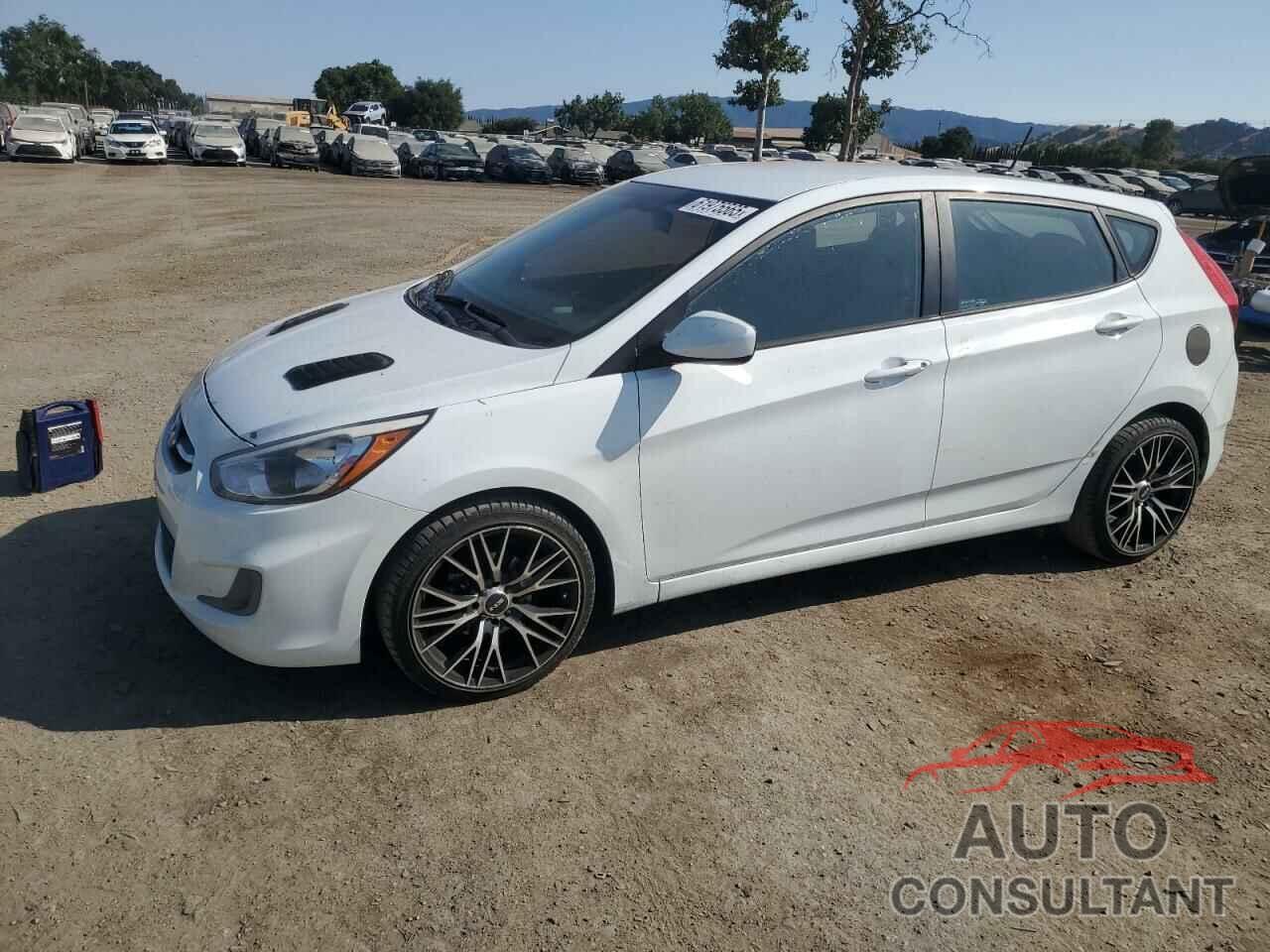 HYUNDAI ACCENT 2016 - KMHCT5AE2GU242184