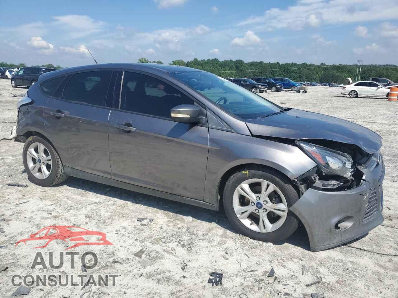 FORD FOCUS 2014 - 1FADP3K27EL392970