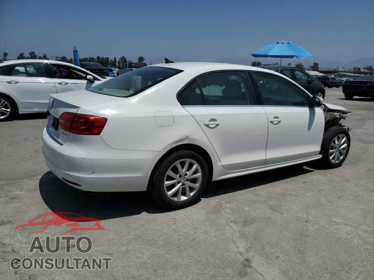 VOLKSWAGEN JETTA 2013 - 3VWDP7AJ5DM433357