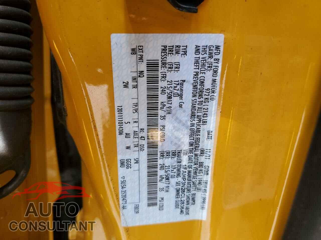 FORD FOCUS 2012 - 1FAHP3N28CL283640