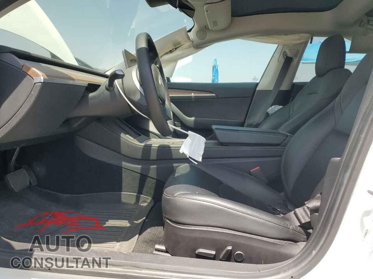 TESLA MODEL 3 2021 - 5YJ3E1EA1MF998205
