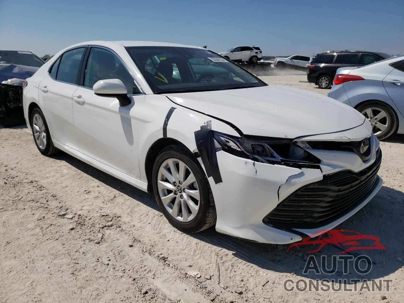TOYOTA CAMRY 2019 - 4T1B11HK4KU182326