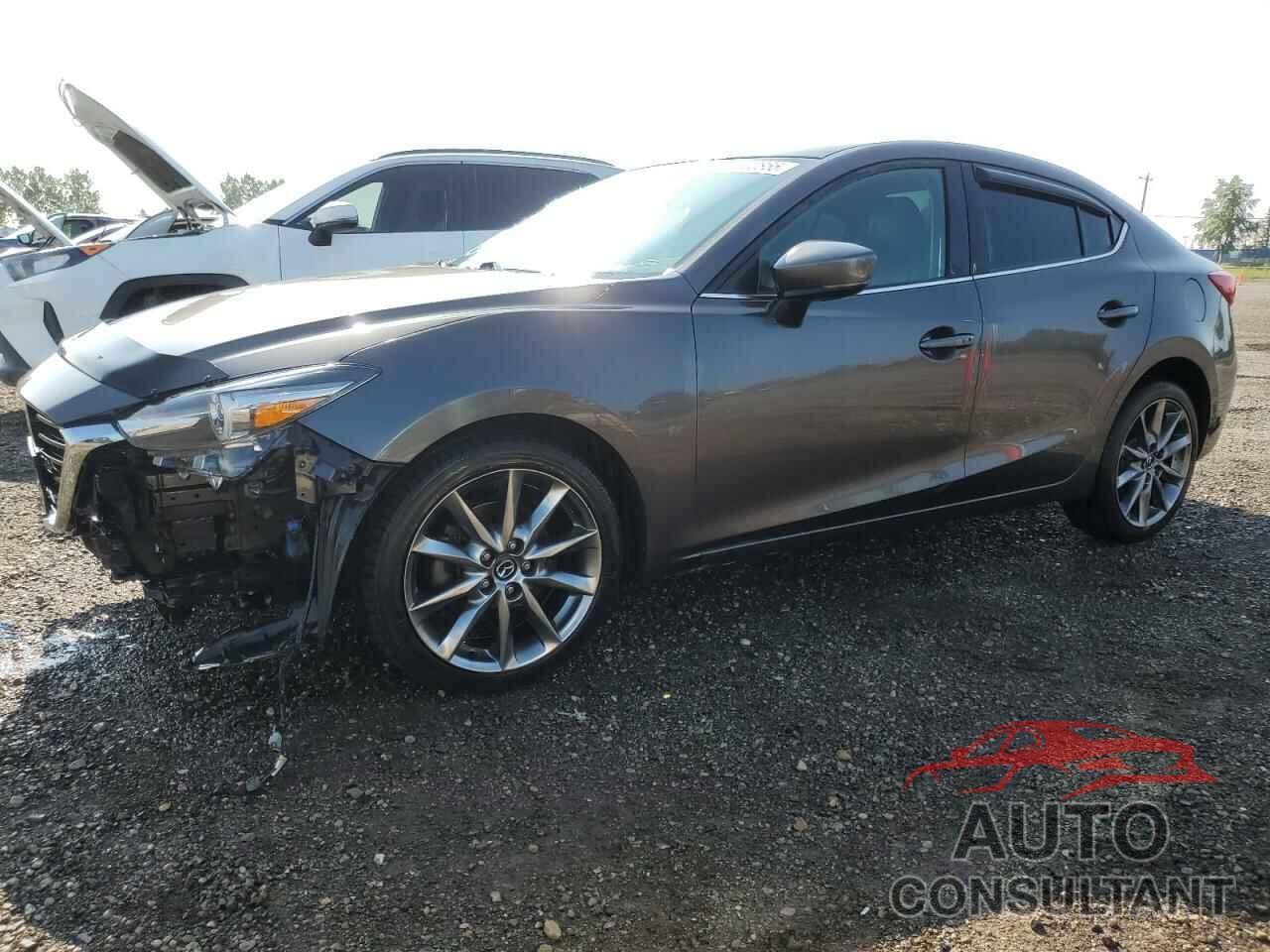 MAZDA 3 2018 - 3MZBN1W36JM225021