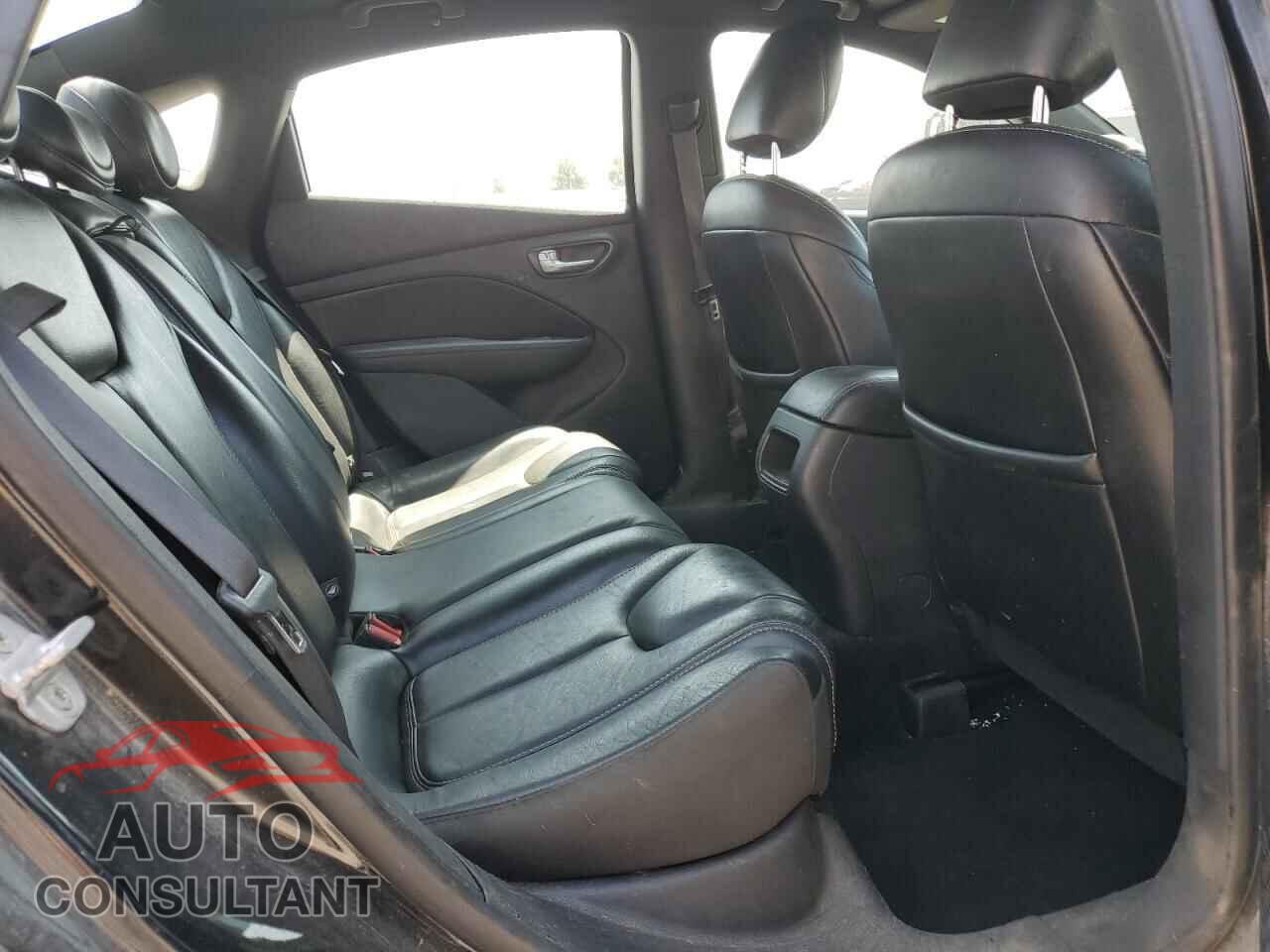 DODGE DART 2013 - 1C3CDFCAXDD304030