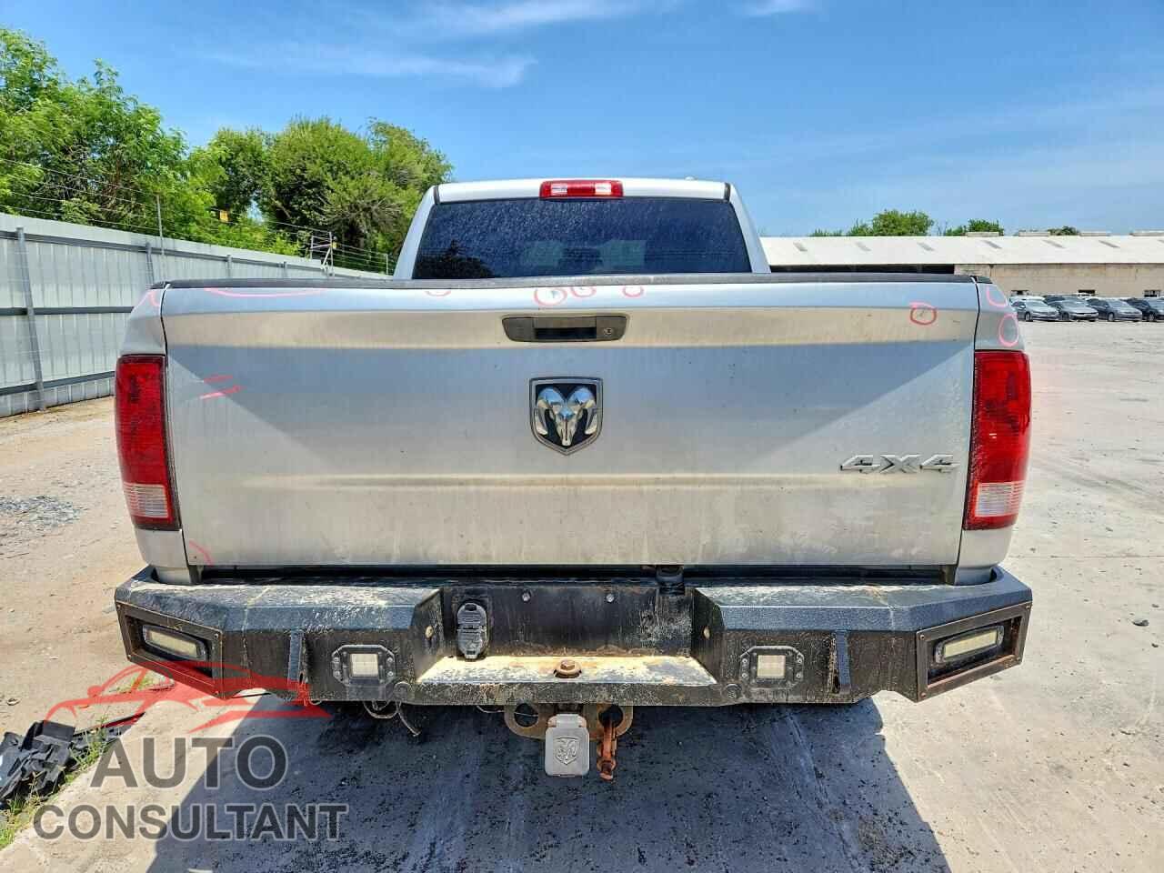 DODGE RAM 1500 2012 - 1C6RD7FT1CS308459