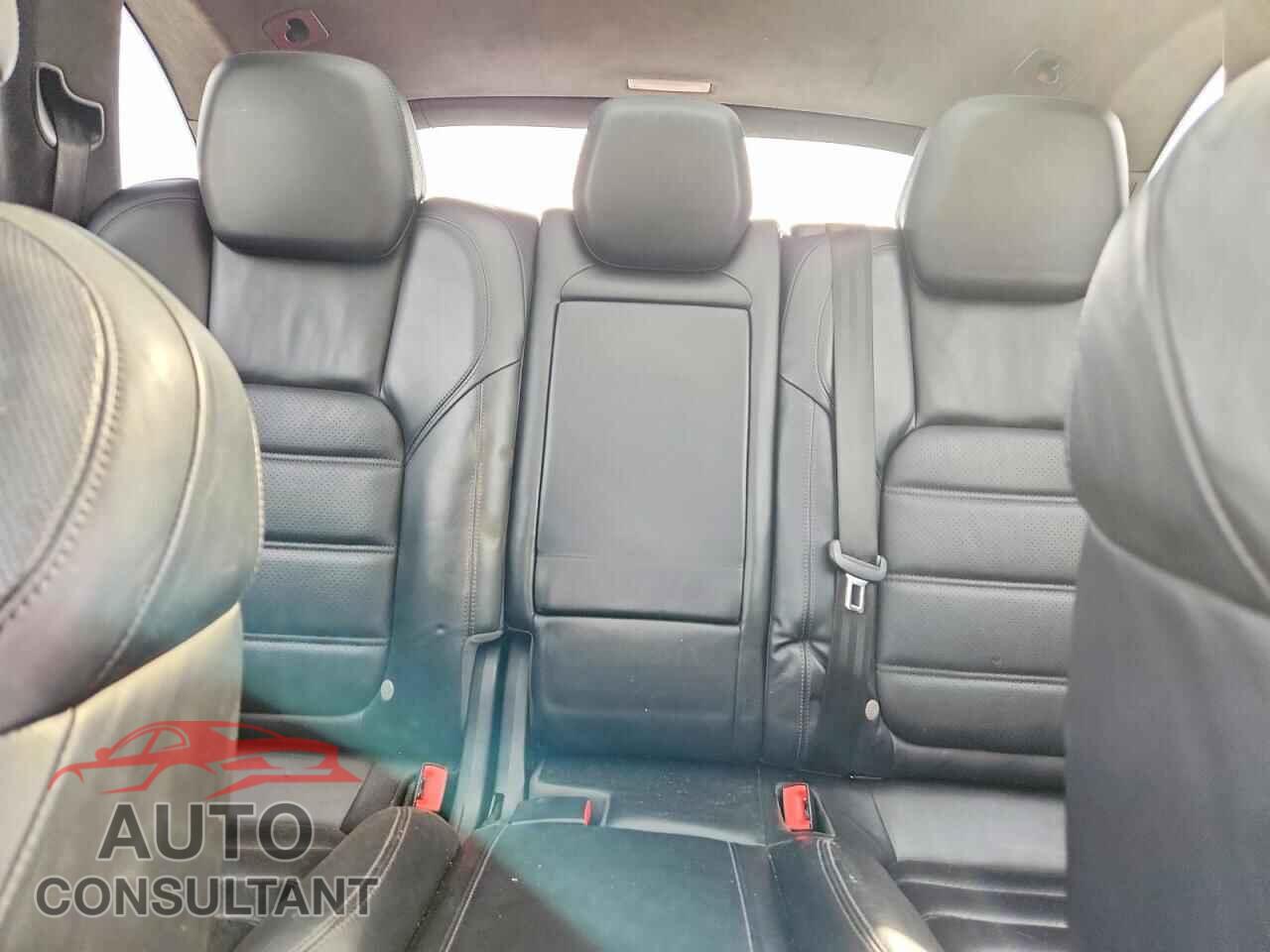 PORSCHE CAYENNE 2012 - WP1AC2A2XCLA83719
