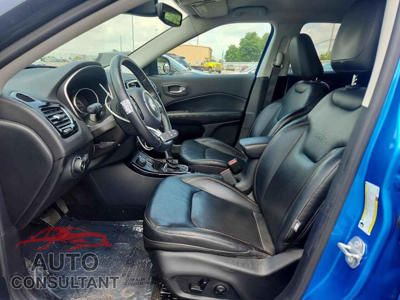 JEEP COMPASS 2018 - 3C4NJDCB8JT397985