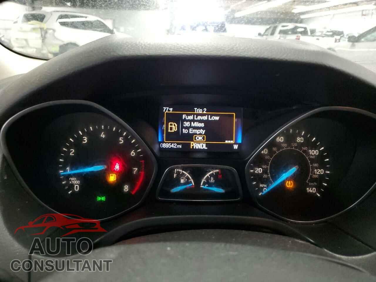FORD FOCUS 2016 - 1FADP3K26GL259393