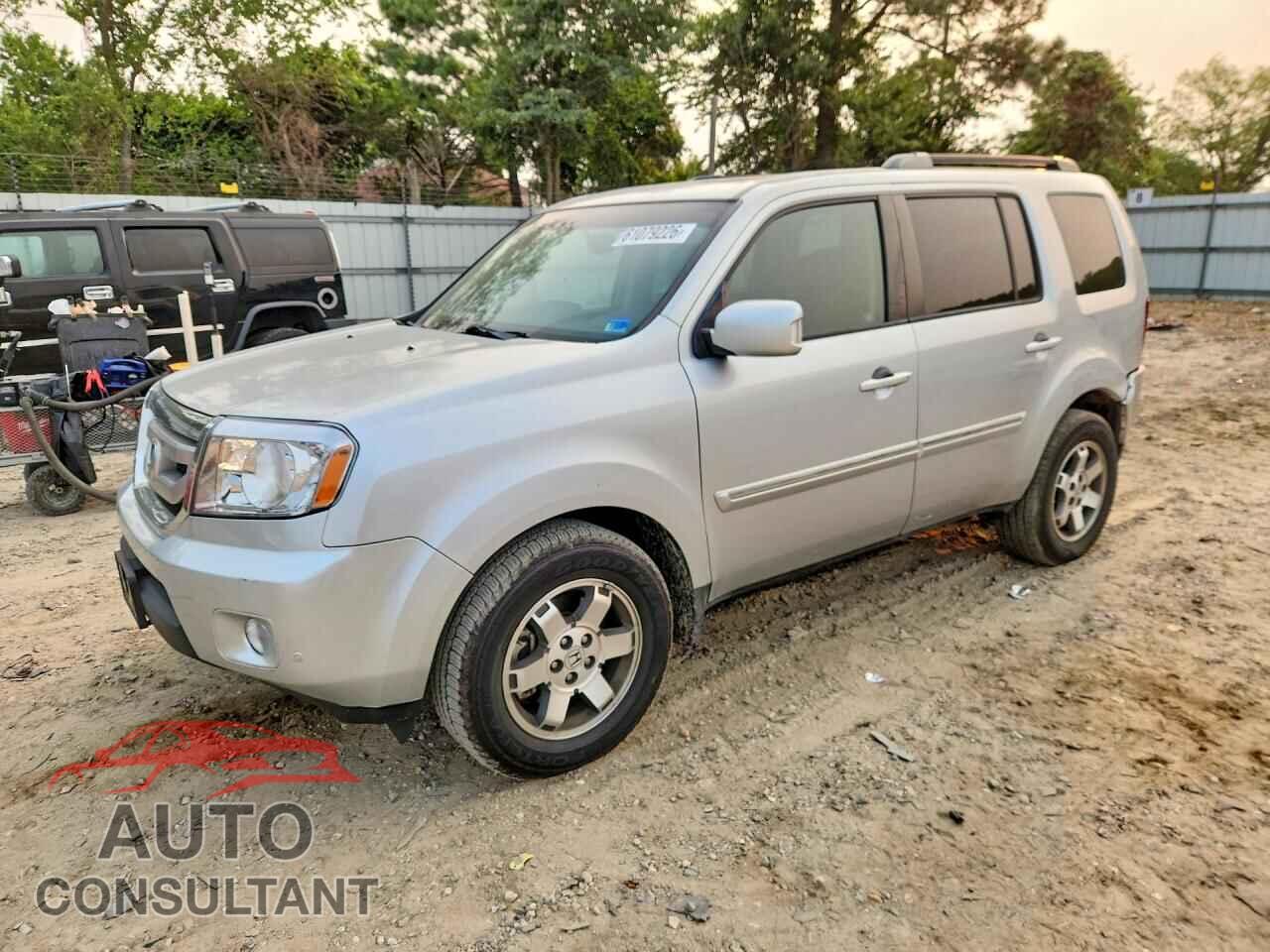 HONDA PILOT 2011 - 5FNYF4H97BB041595
