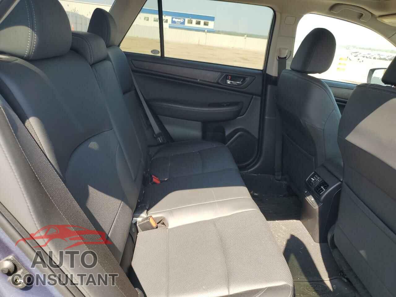 SUBARU OUTBACK 2017 - 4S4BSANCXH3295562