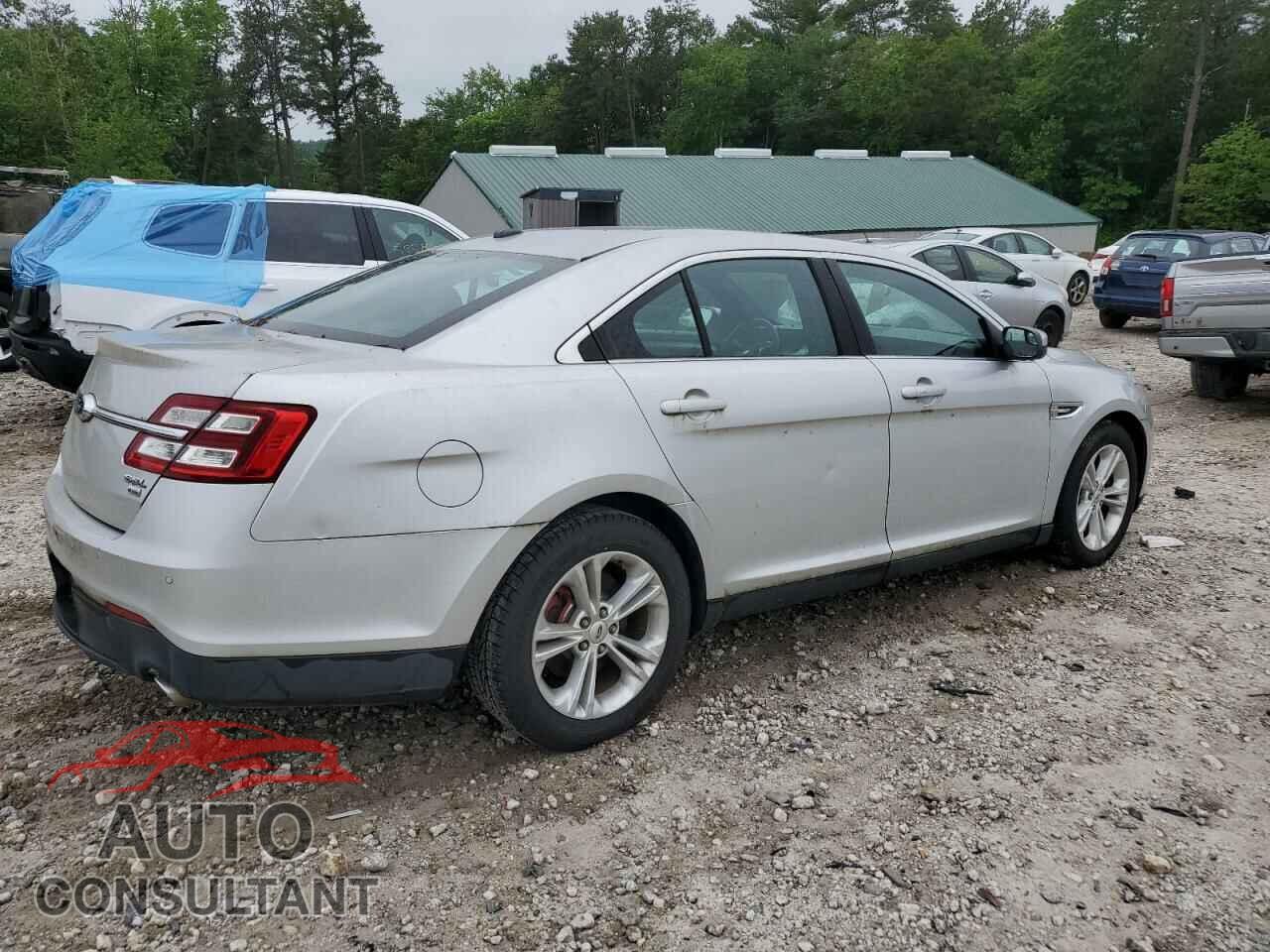 FORD TAURUS 2015 - 1FAHP2H84FG150932