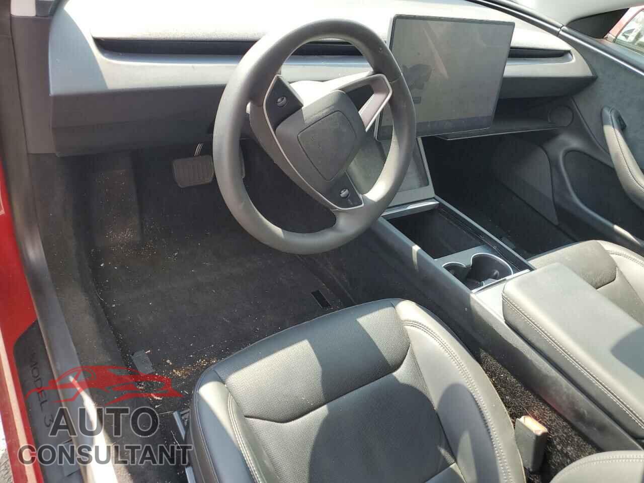 TESLA MODEL 3 2024 - 5YJ3E1EB8RF718523