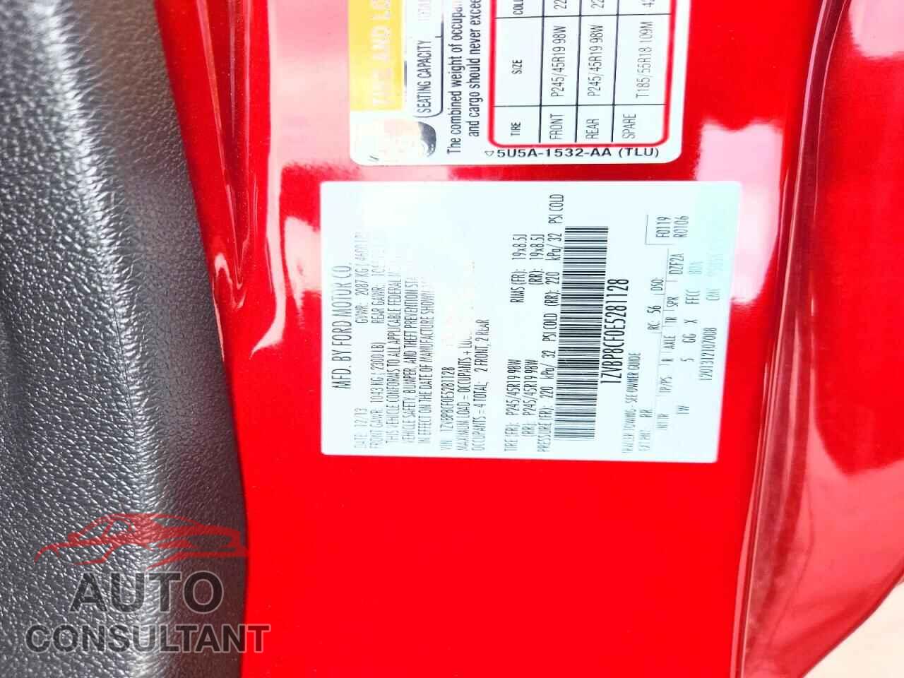 FORD MUSTANG 2014 - 1ZVBP8CF0E5281128