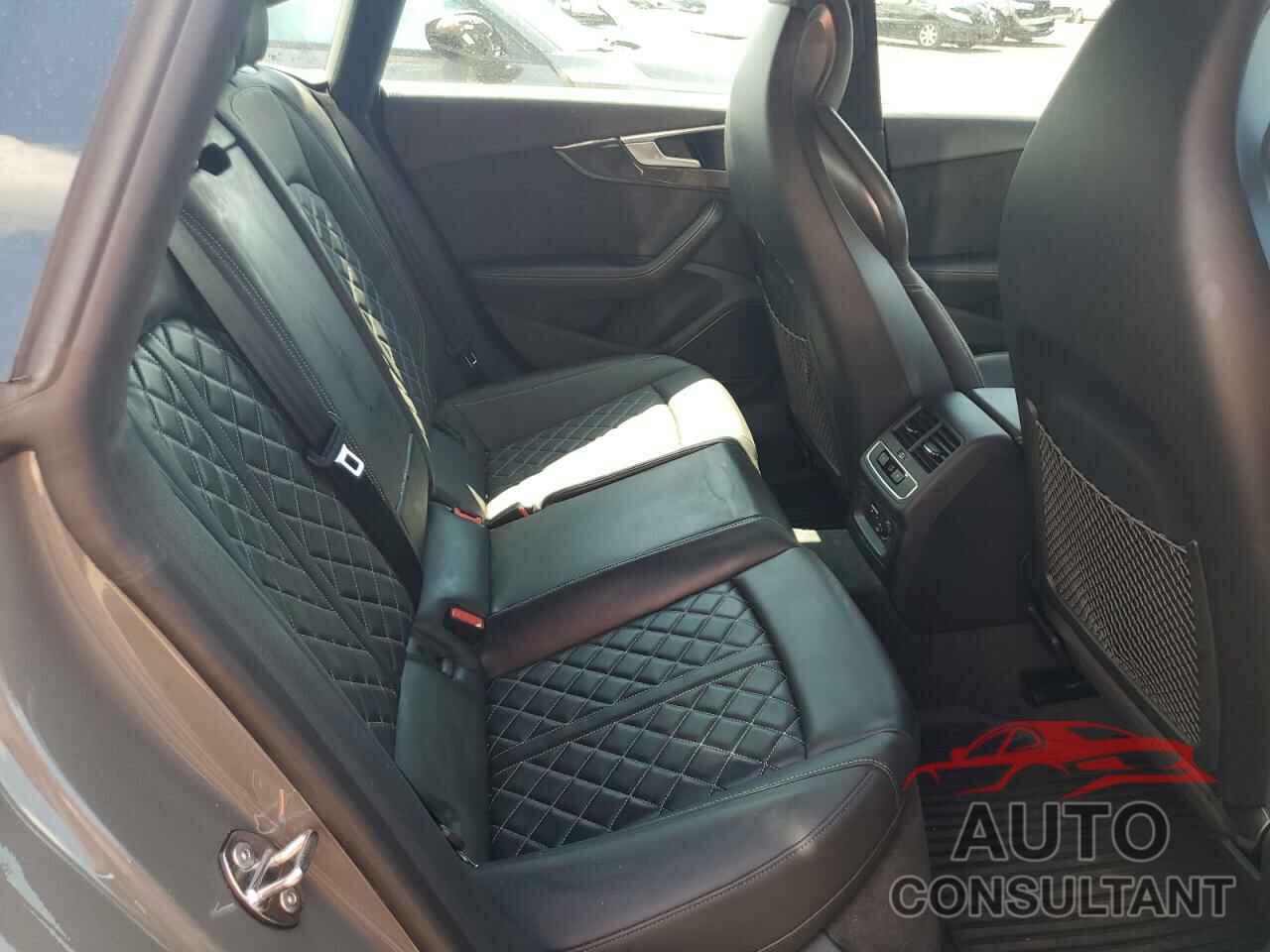 AUDI S5/RS5 2023 - WAUC4DF50PA008659