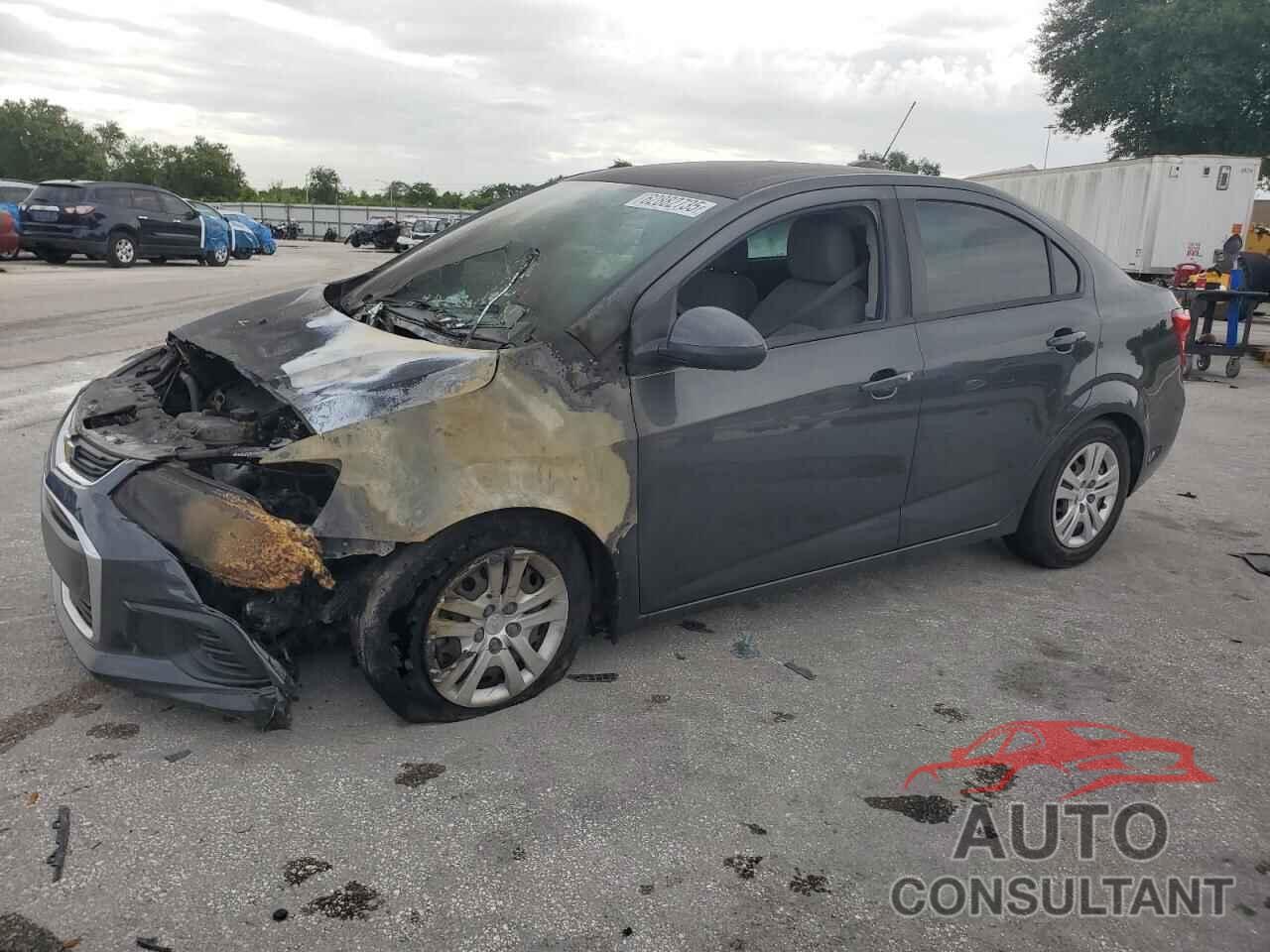 CHEVROLET SONIC 2017 - 1G1JB5SH5H4118377