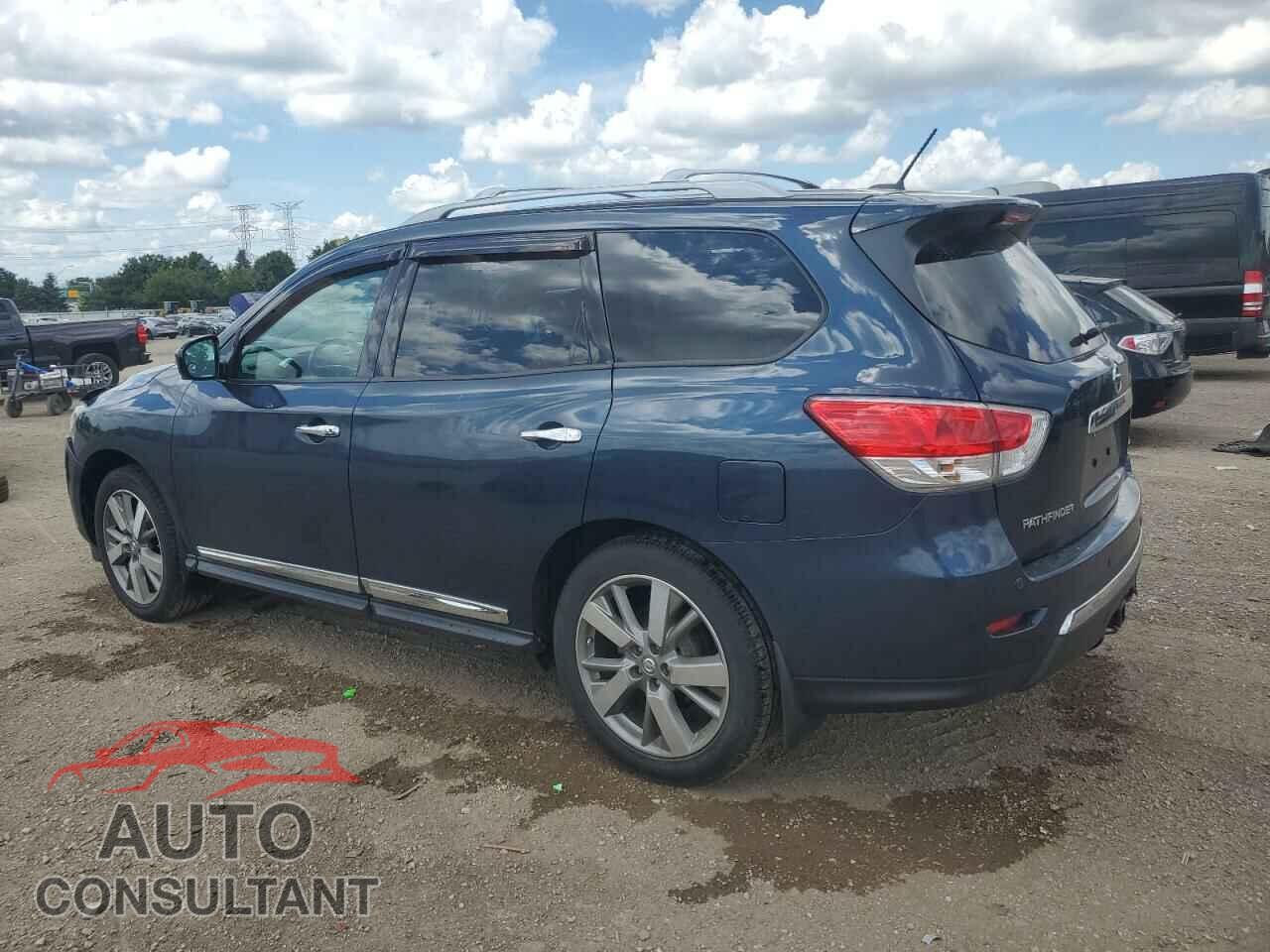 NISSAN PATHFINDER 2013 - 5N1AR2MM4DC689205