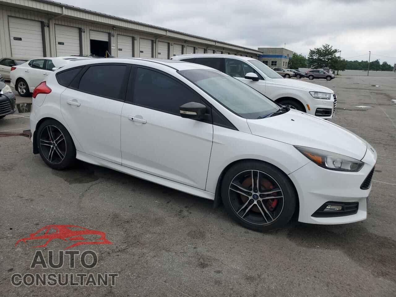 FORD FOCUS 2016 - 1FADP3L98GL304149