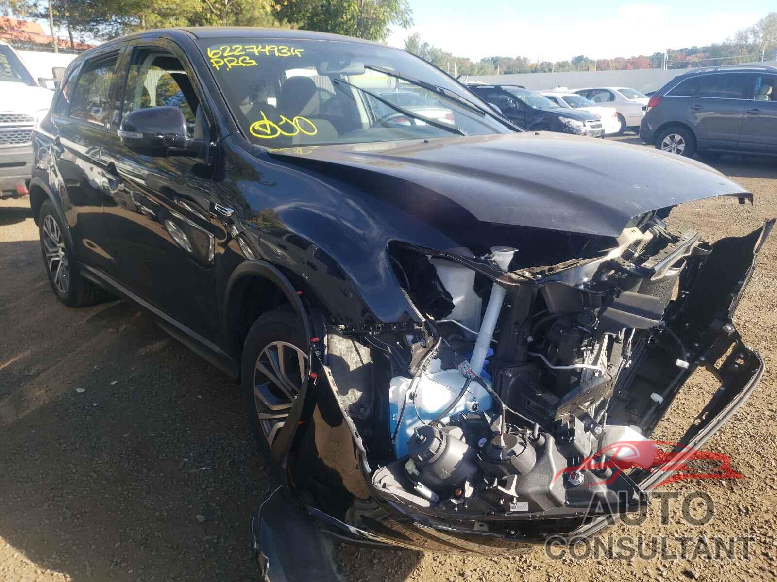 MITSUBISHI OUTLANDER 2019 - JA4AR3AU7KU015839