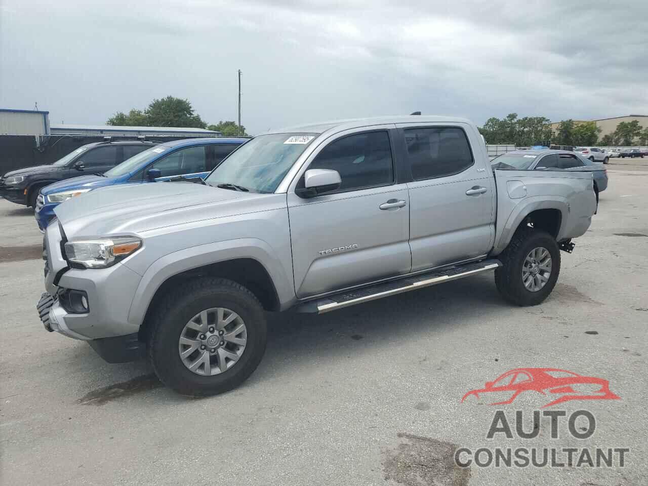 TOYOTA TACOMA 2018 - 5TFAZ5CN5JX067880