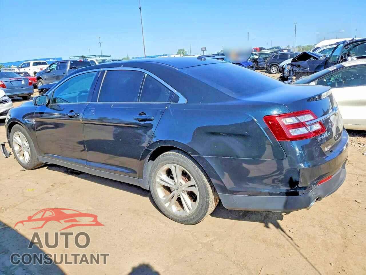 FORD TAURUS 2014 - 1FAHP2E86EG110581
