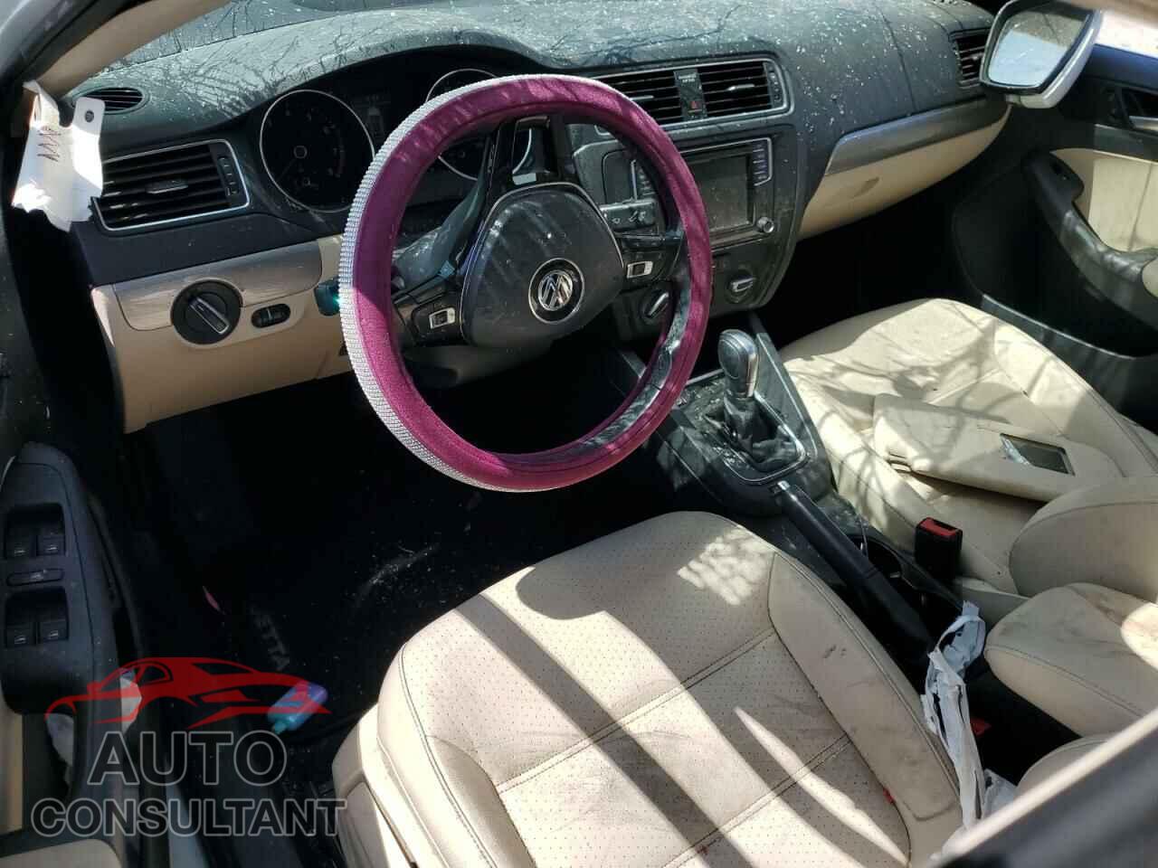 VOLKSWAGEN JETTA 2017 - 3VWDB7AJ9HM407963